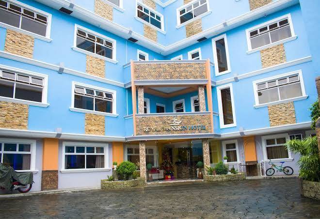 Royal mansion hotel
