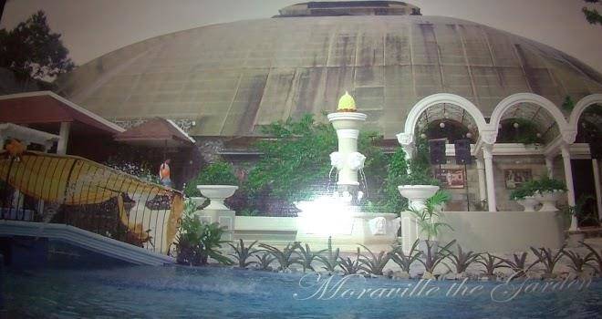 Motor lodge moraville