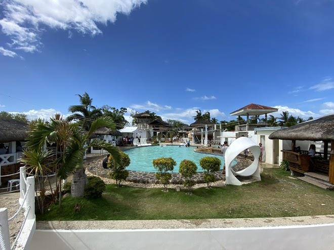 7ar golden beach resort