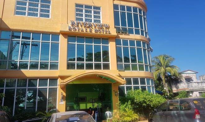 Riverview royale hotel