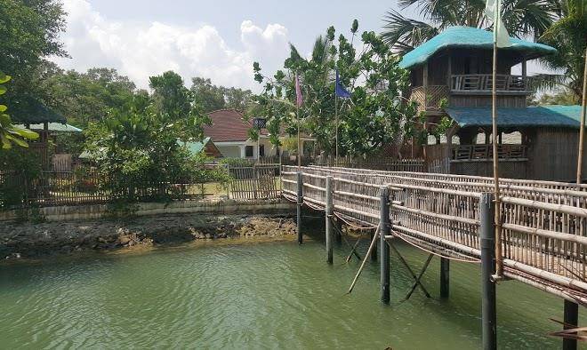 One laiya beach resort