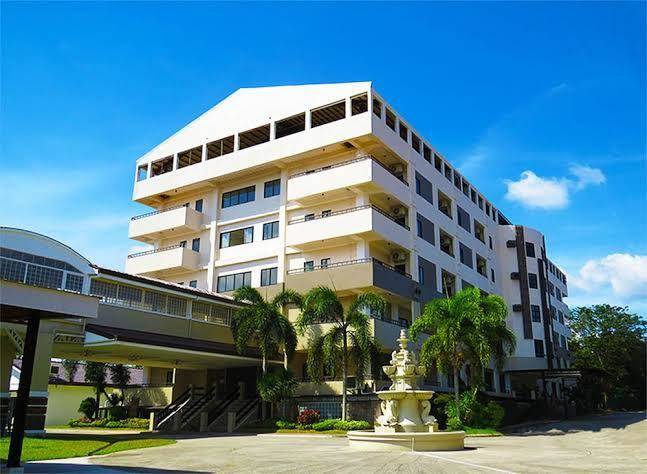 Whitewoods convention & leisure hotel