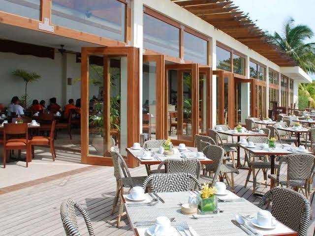 Almont beach resort