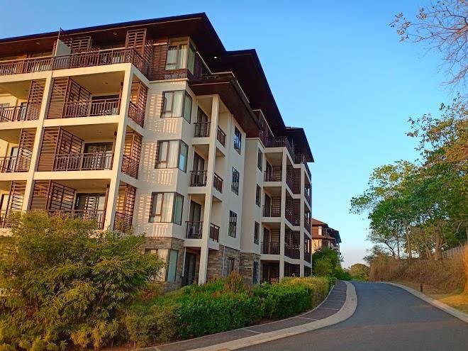 Anvaya cove entrance