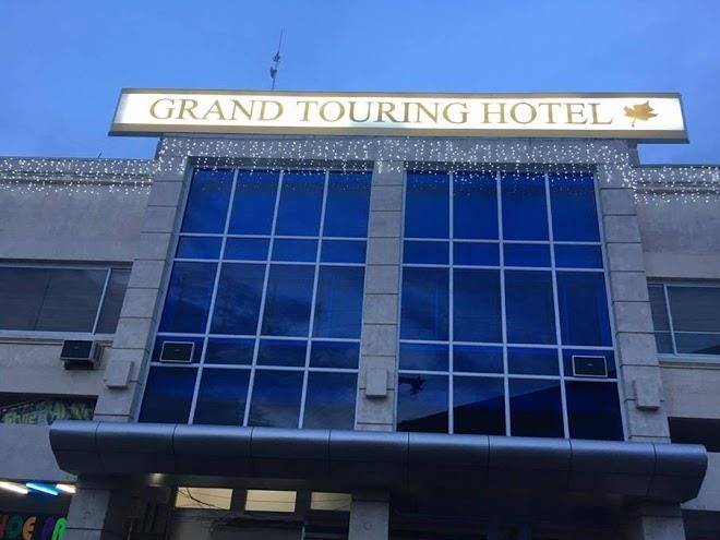 Grand touring hotel