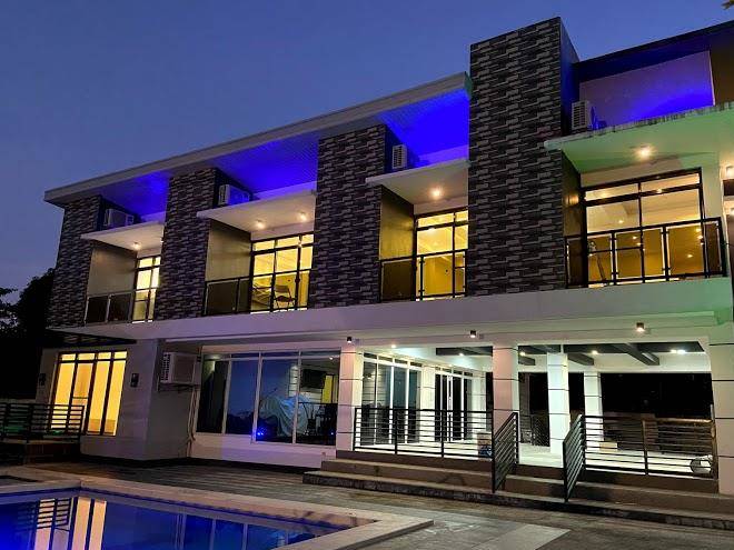 Lhyacinth hotel and resort