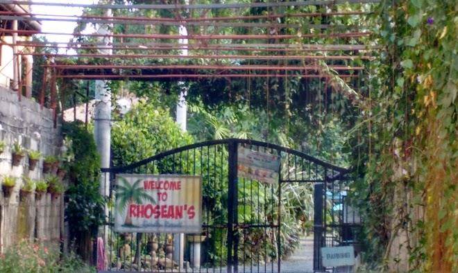 Rhosean's garden resort