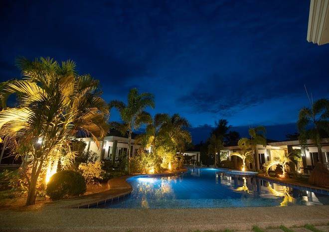 Alona Royal Palm Resort & Restaurant Image