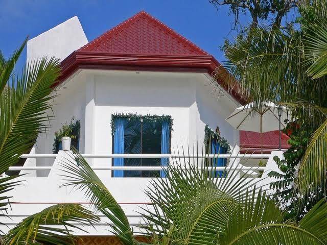 Isis bungalows