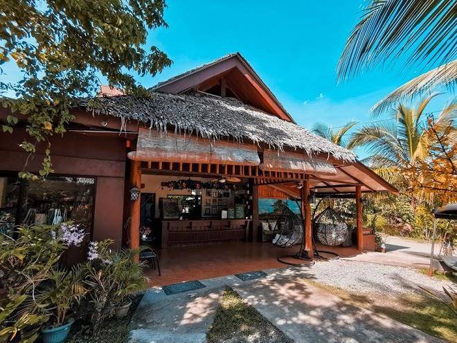 Loboc river resort