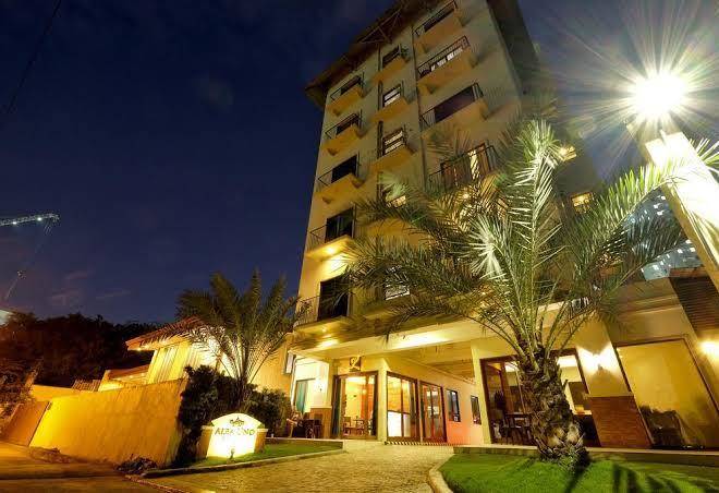 Alba uno hotel