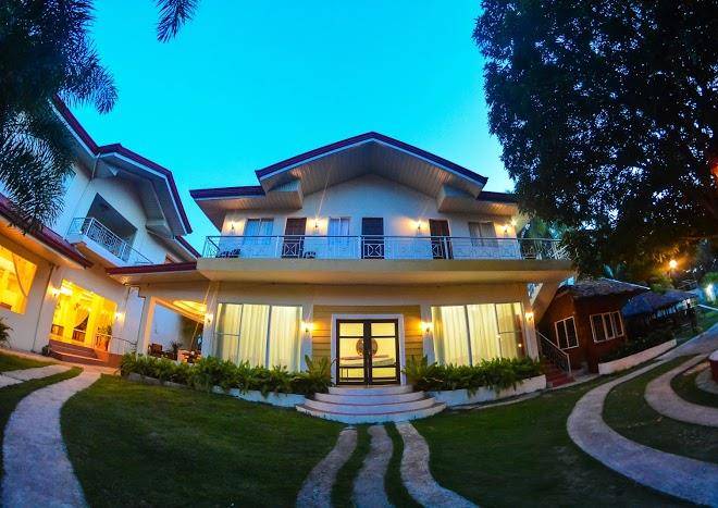 Blue pot family resort