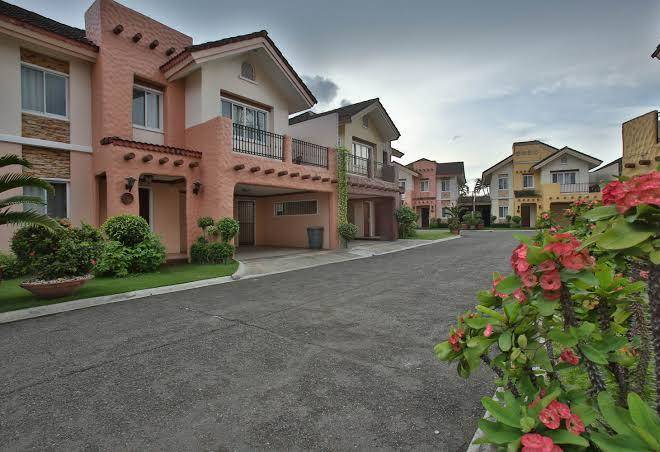 Crown regency suites & residences