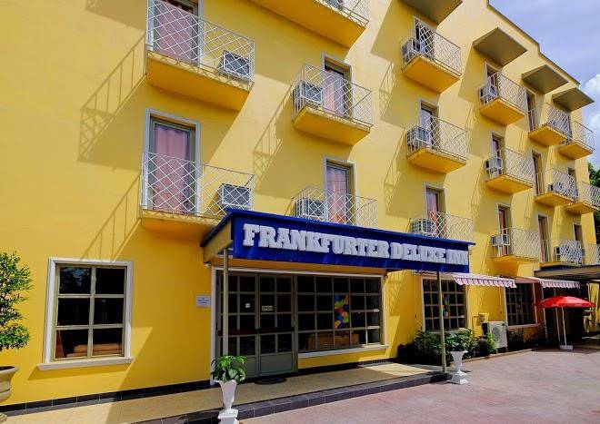 Frankfurter deluxe inn