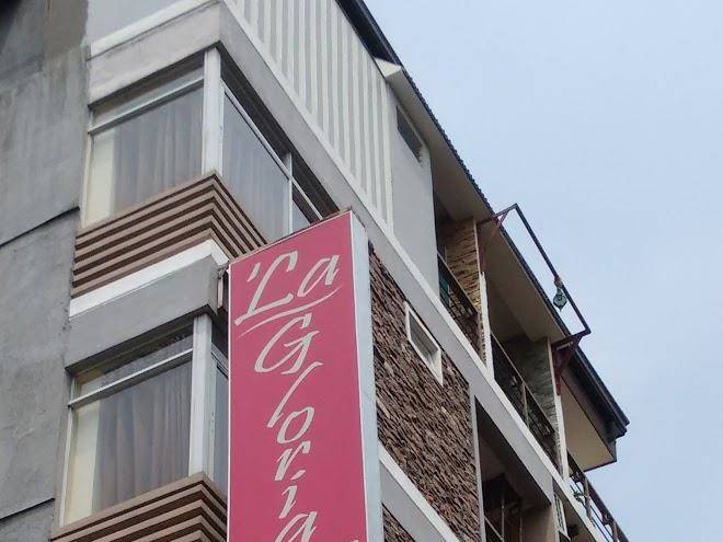 La gloria residence inn