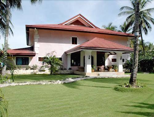 Las flores country & beachside hotel