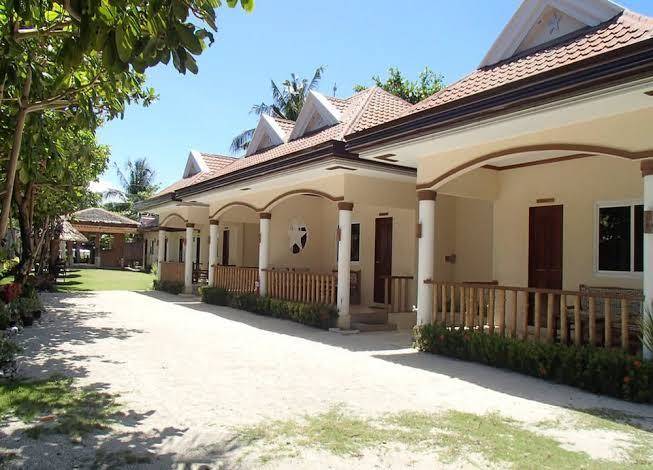 Malapascua starlight resort