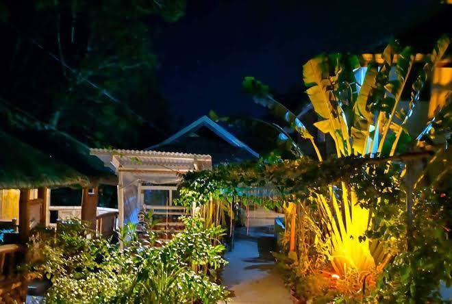 Rene's diverslounge resort
