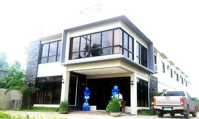 Sea Breeze Hotel And Spa Image