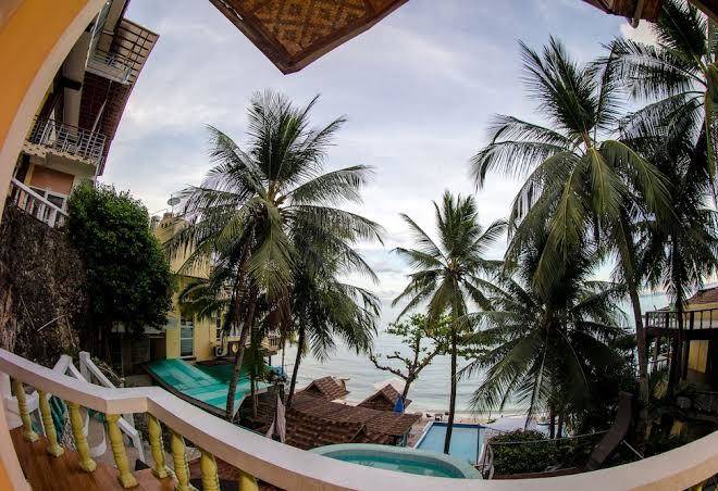 Seafari resort oslob 2 star