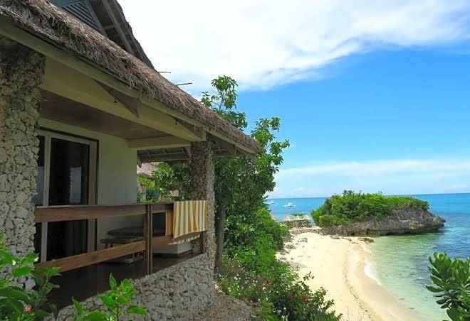 Tepanee beach resort