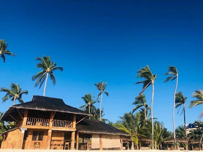 Yooneek beach resort