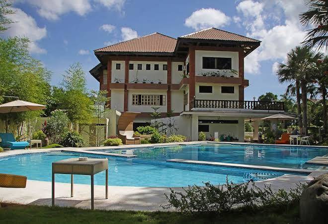 1888 beach resort