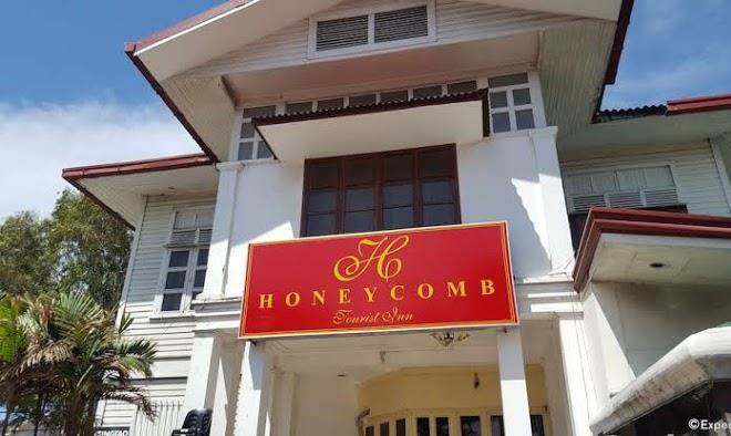 Honeycomb tourist inn