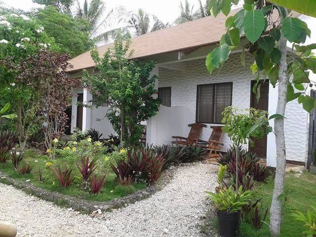 Belle's Beach Resort Image