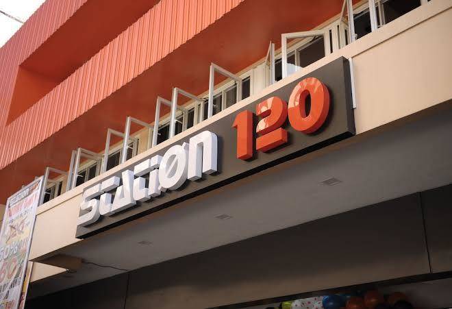 Bed and bath at station 120