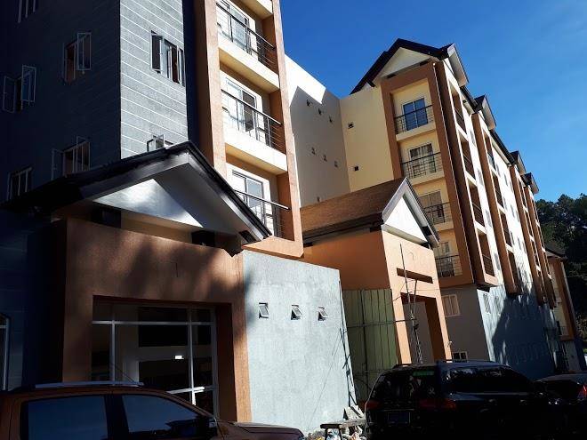 The Courtyard Goshen Land Image