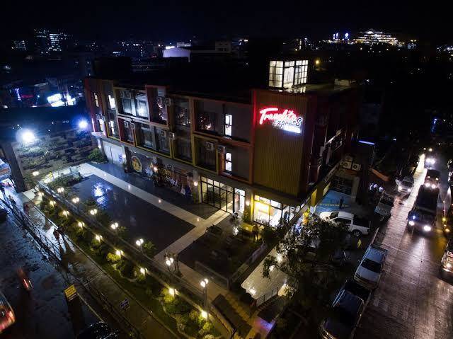 Travelite Express Hotel Image