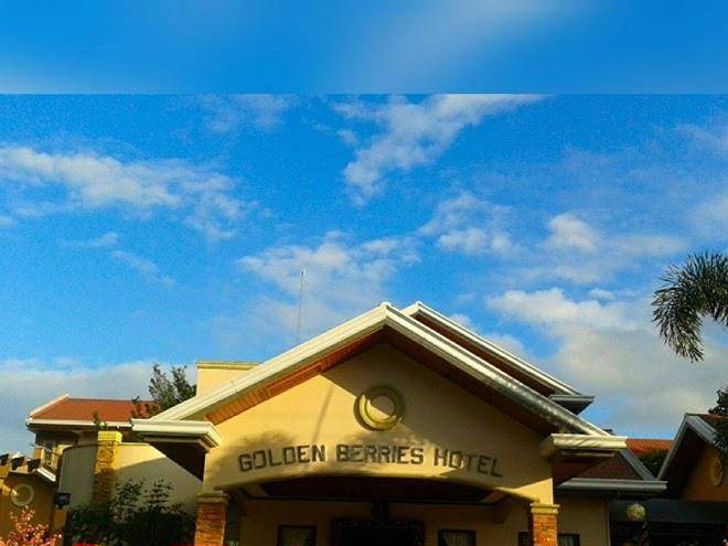 Golden berries hotel and convention