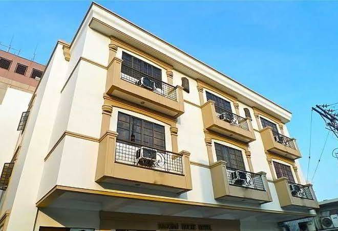 Hotel midori davao