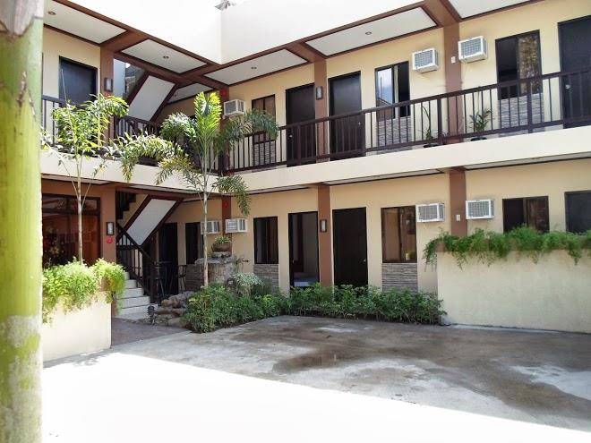 Pacific palm suites