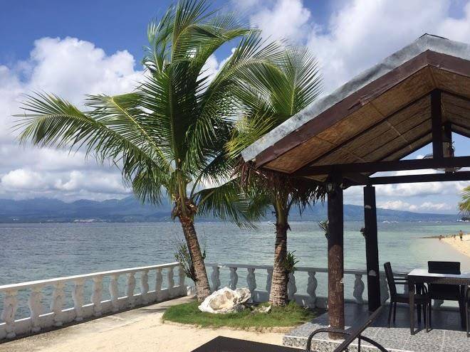 Watersport beach resort & dream divers