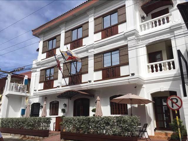 West loch park hotel vigan