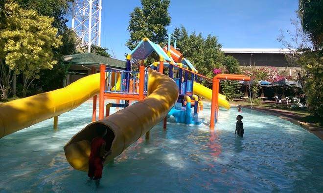 Leisure Coast Resort Dagupan Image