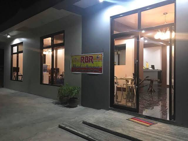 Rbr hotel & restaurant