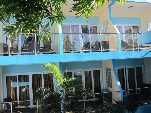 Montani beach resort