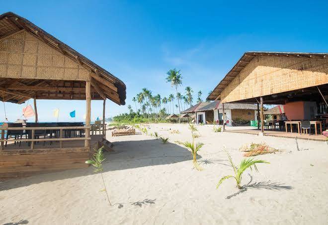 Footprints beach resort