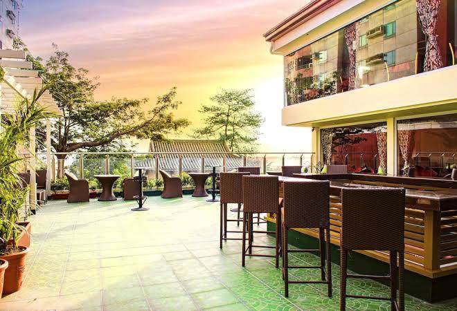 D circle hotel