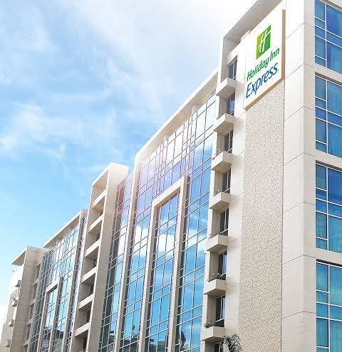 Holiday inn express manila newport city