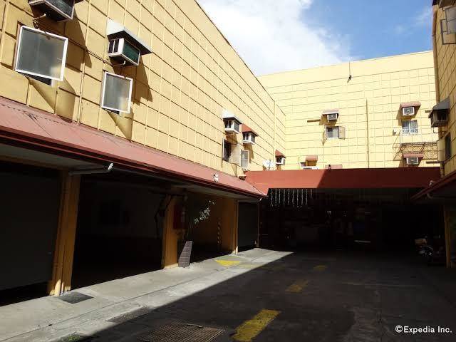 Hotel 2016 manila