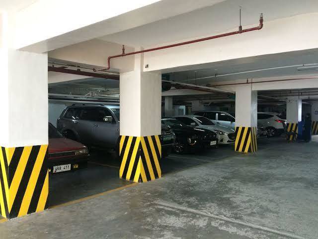 Icon hotel timog