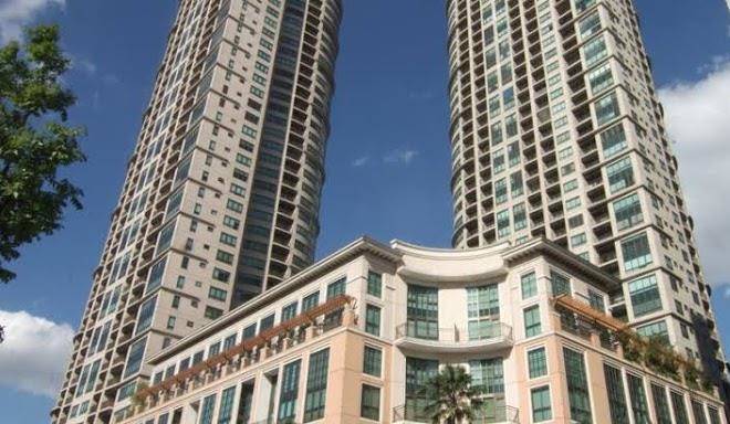 Joya lofts and towers