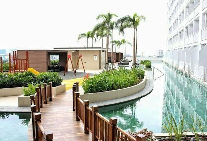 Maxstays max view breeze residences