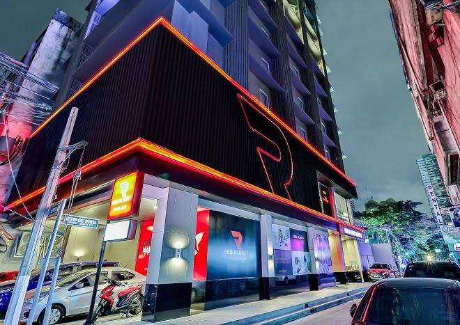 Red Planet Manila Bay Image