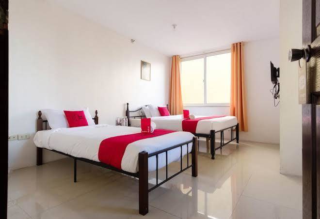 Reddoorz plus orchard tower manila