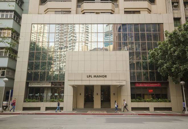 Salcedo suites at lpl manor